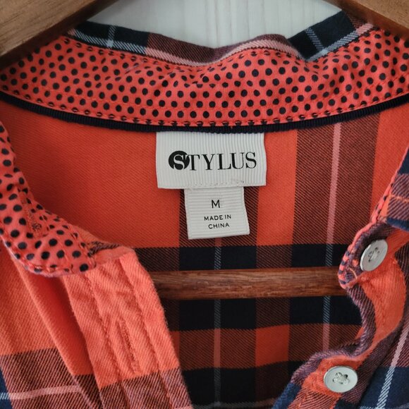 Stylus Plaid Women’s M, Long Sleeve Button-up Shirt, 100% Cotton, Like New - Picture 3 of 9
